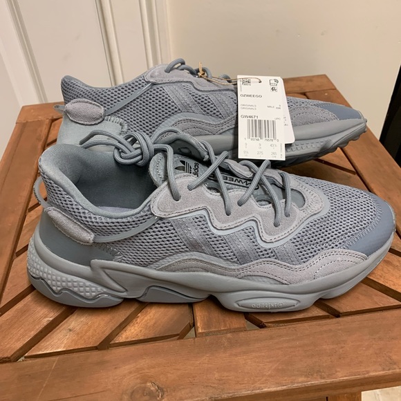 Adidas Ozweego Men’s Shoes - Sizes 9 & 9.5 - Picture 2 of 2